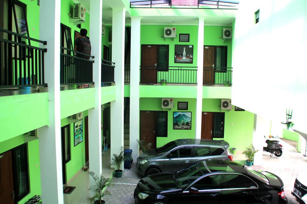 Hotel The Greenhouse Yogyakarta Exterior foto